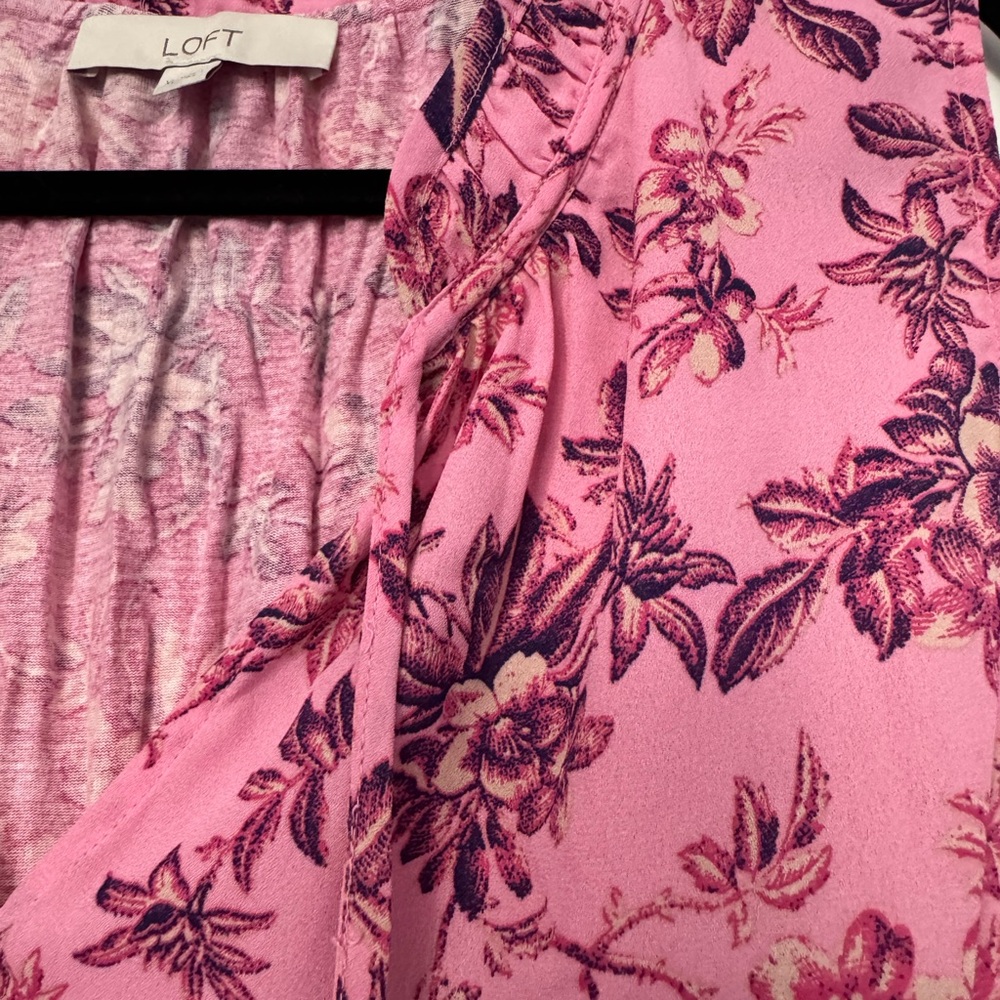 LOFT Pink Floral V-Neck Blouse - Picture 3 of 5